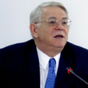 Şeful SIE, Teodor Meleşcanu. Sursă foto: www.ziarulring.ro